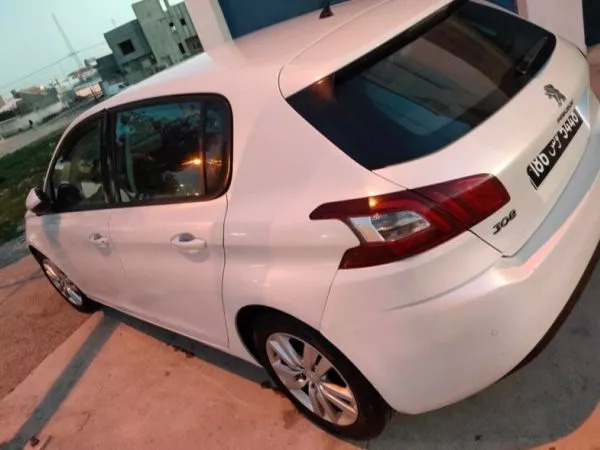 Peugeot 308 