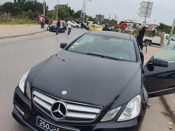 Mercedes-Benz Classe E coupé 