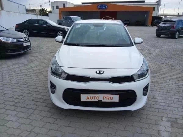 KIA Rio 5p 