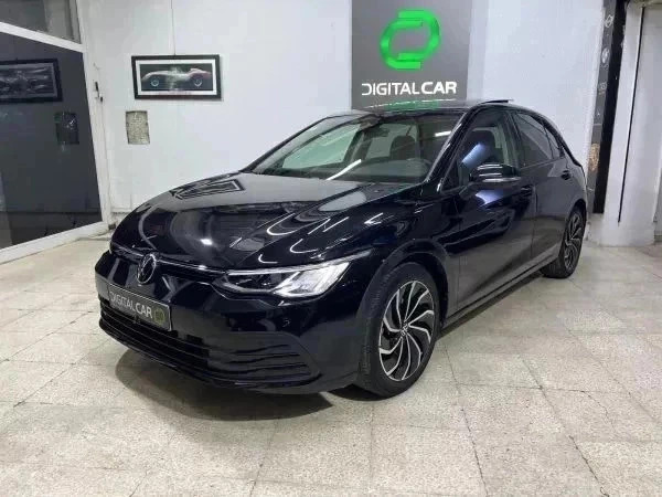 Volkswagen Golf 8 