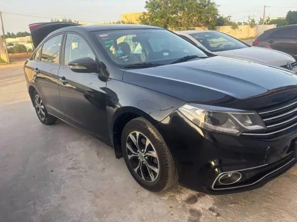 Dongfeng S50 