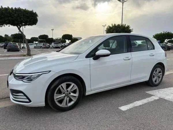 VOLKSWAGEN GOLF 8