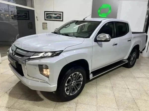 MITSUBISHI L200 SPORTERO DOUBLE CABINE