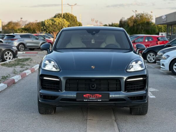 PORSCHE CAYENNE COUPÉ