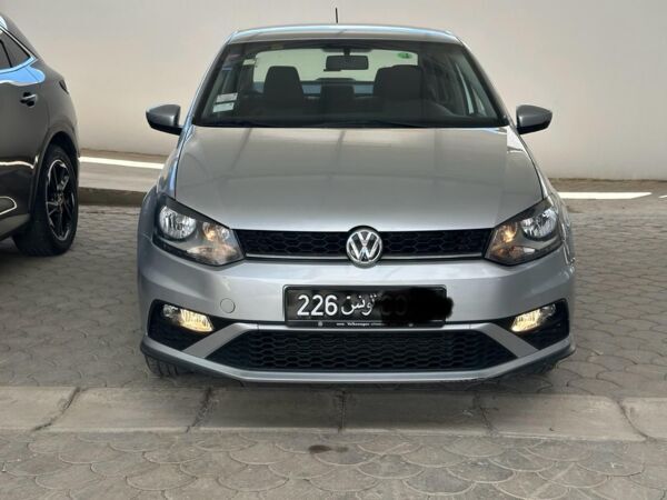Volkswagen Polo Sedan 