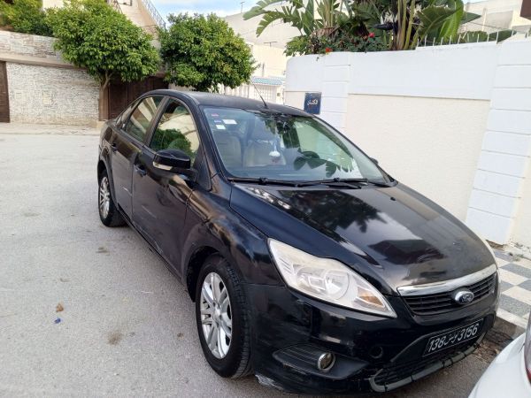 Ford Focus sedan 