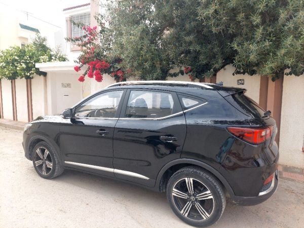 MG ZS 