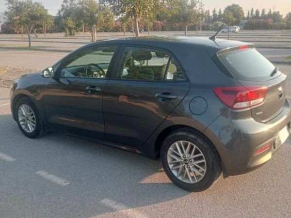 KIA Rio 5p 