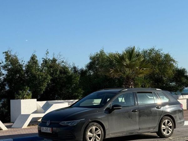 Volkswagen Golf 8 LIFE Break