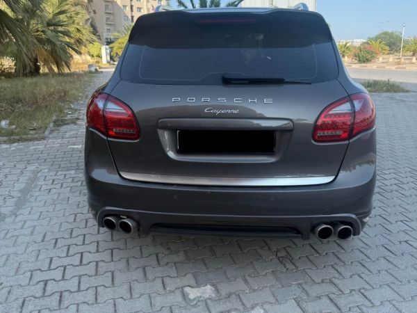 Porsche Cayenne 