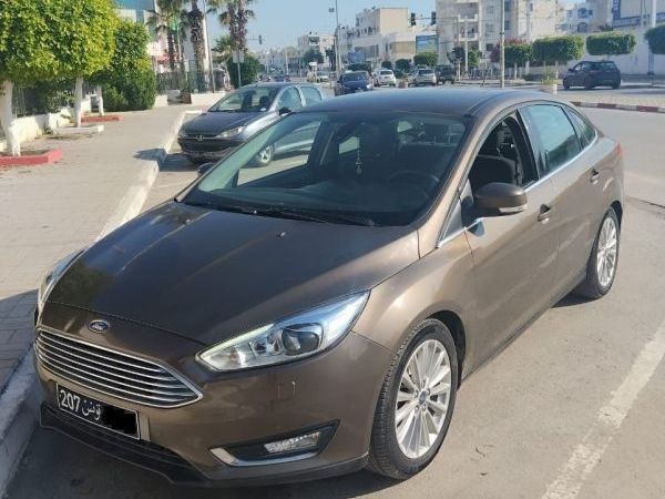 Ford Focus sedan 