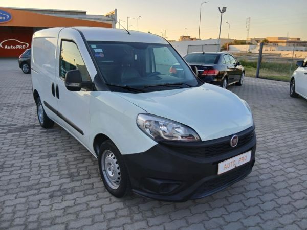 FIAT DOBLO 3 PLACES