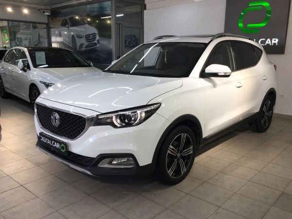 MG ZS 