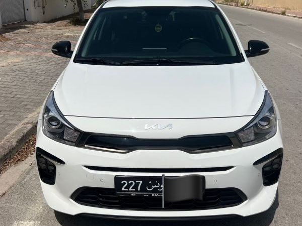 KIA Rio 5p 