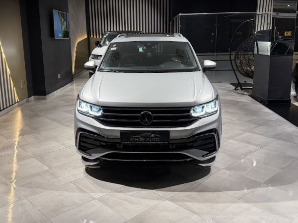 VOLKSWAGEN TIGUAN R-LINE