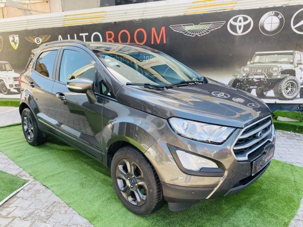 FORD FIESTA TITANIUM PLUS
