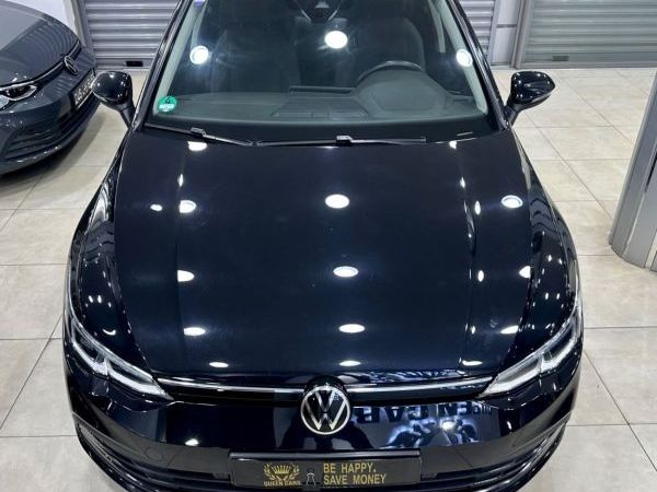 VOLKSWAGEN GOLF 8 UNITED