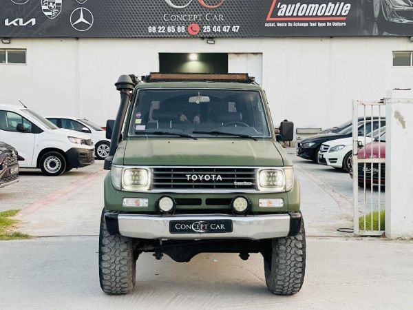 TOYOTA LAND CRUISER 79
