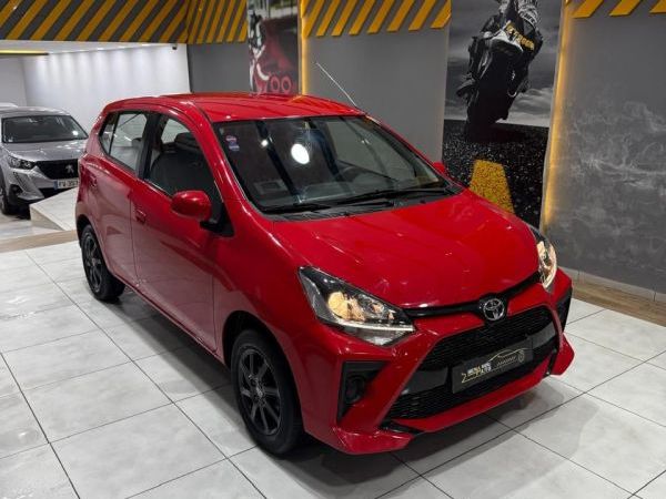 TOYOTA AGYA POPULAIRE