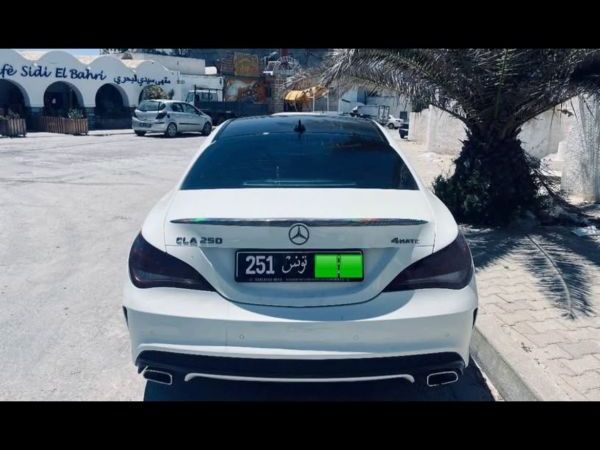 Mercedes-Benz CLA 