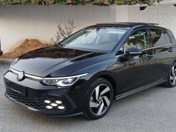 VOLKSWAGEN GOLF 8 GTE