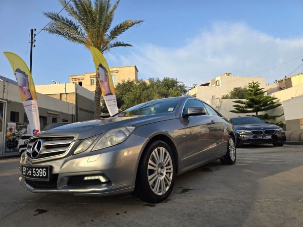 Mercedes-Benz Classe E coupé 