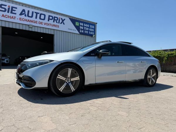 MERCEDES EQS BERLINE