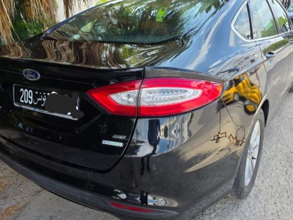 Ford Fusion 