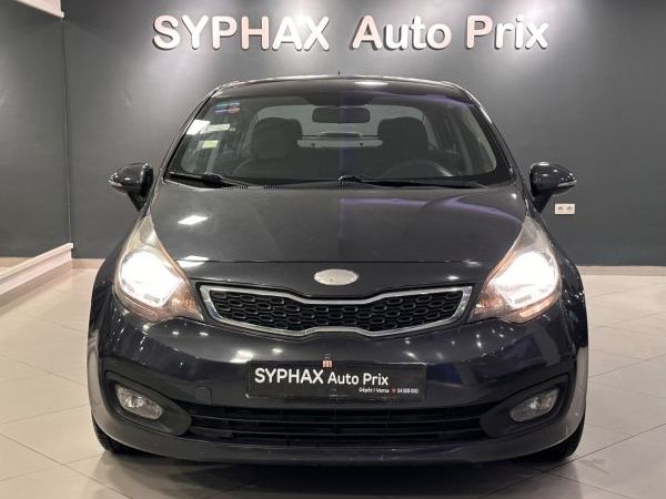 KIA RIO BERLINE EX