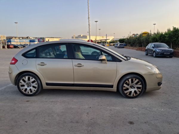 Citroën C4