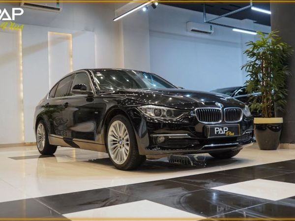 BMW SÉRIE 3 CONFORT PLUS LUXURY LINE