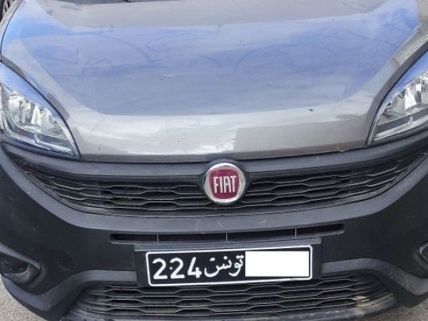 Fiat Doblo 5 PLACES