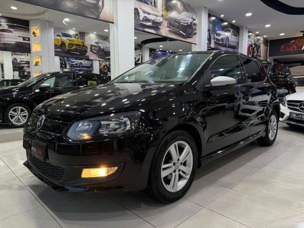 VOLKSWAGEN POLO CONFORTLINE