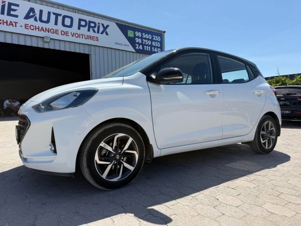 HYUNDAI GRAND I10