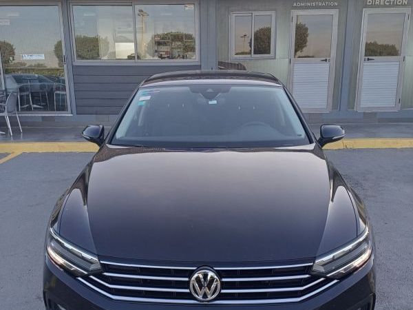 VOLKSWAGEN PASSAT CONFORTLINE