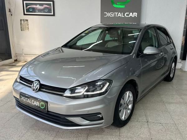 VOLKSWAGEN GOLF 7 LIFE