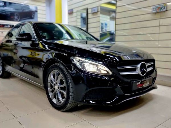 MERCEDES CLASSE C AVANTGARDE