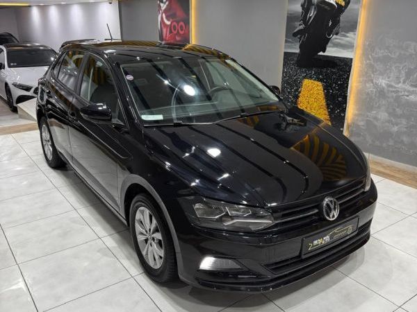 VOLKSWAGEN POLO PRESTIGE