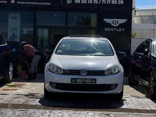 VOLKSWAGEN GOLF 6