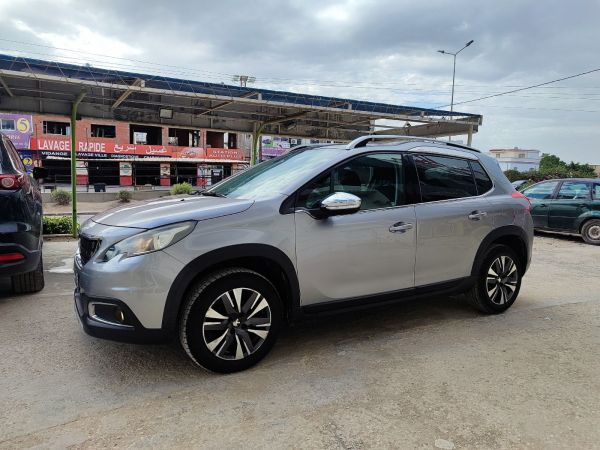 PEUGEOT 2008 ALLURE