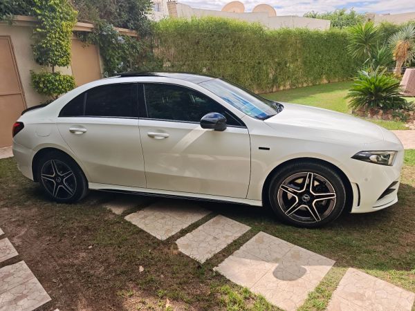 MERCEDES CLASSE A BERLINE