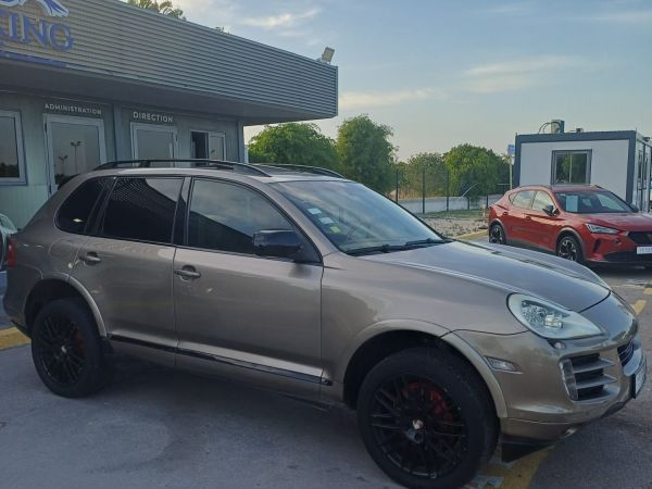 Porsche Cayenne 