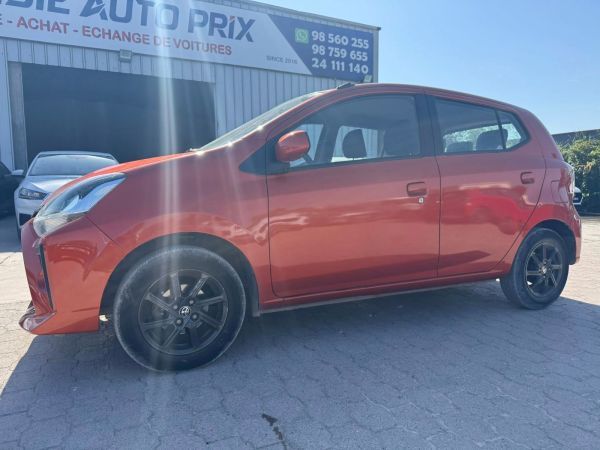 TOYOTA AGYA POPULAIRE