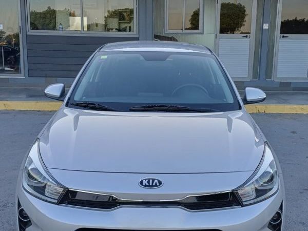 KIA RIO BERLINE