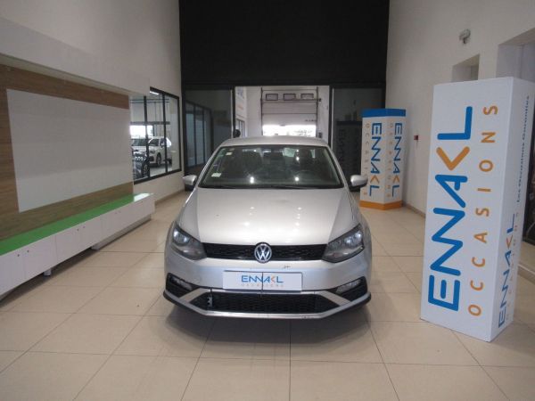 Volkswagen Polo Sedan 