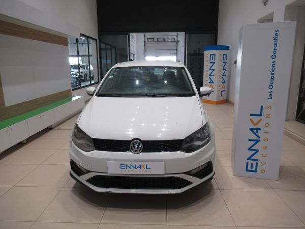 Volkswagen Polo Sedan 