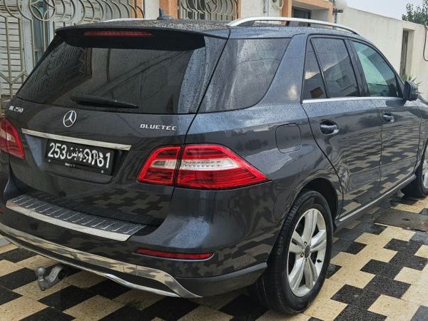 Mercedes-Benz ML 