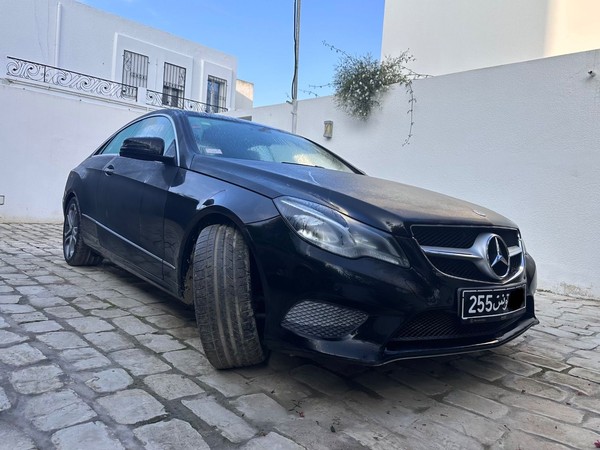Mercedes-Benz Classe E coupé 