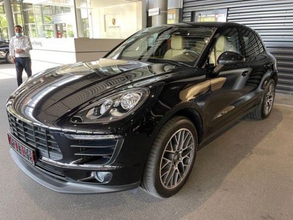 Porsche Macan 