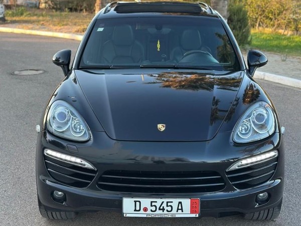 Porsche Cayenne 